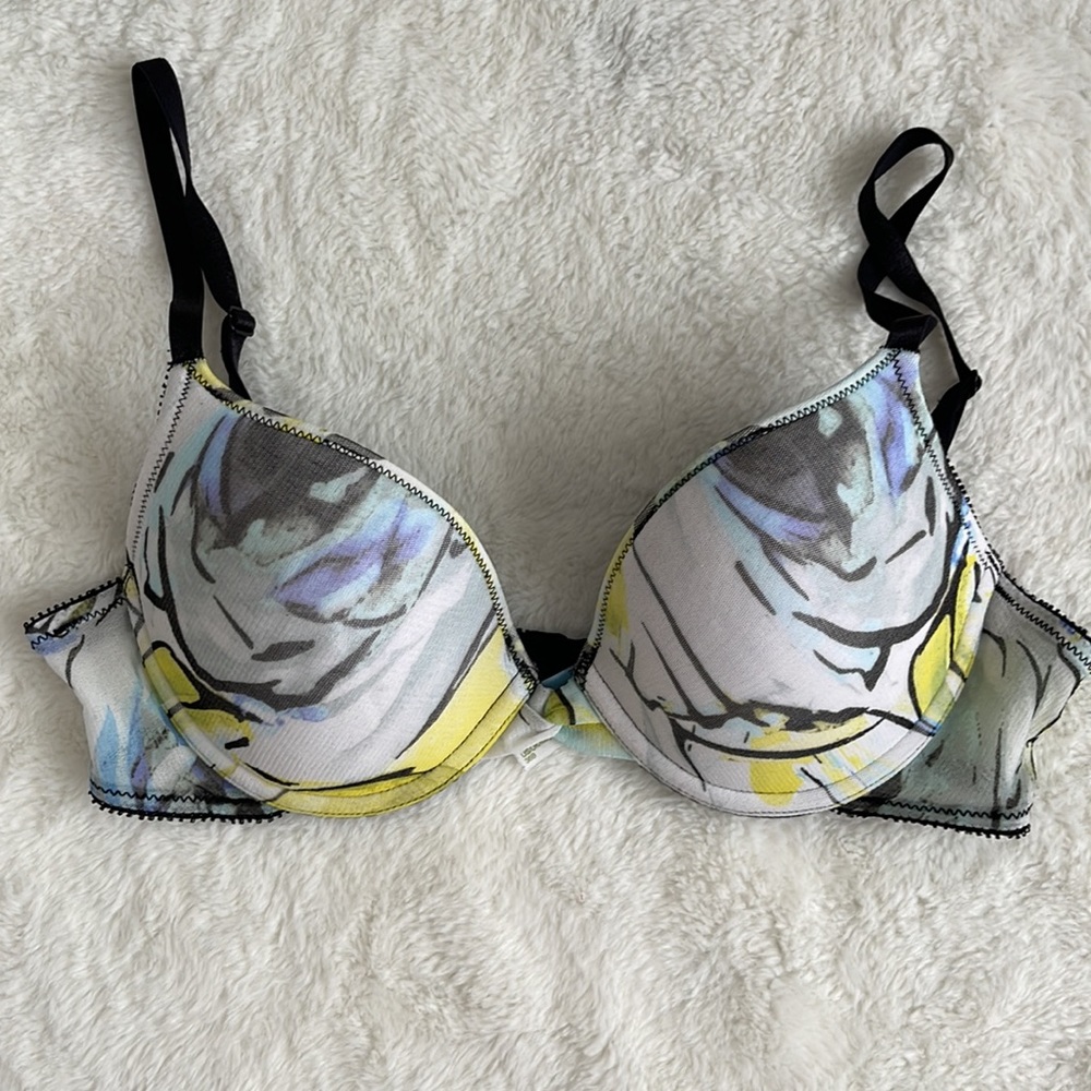 Ongossamer Bump It Push Up Bra 36b